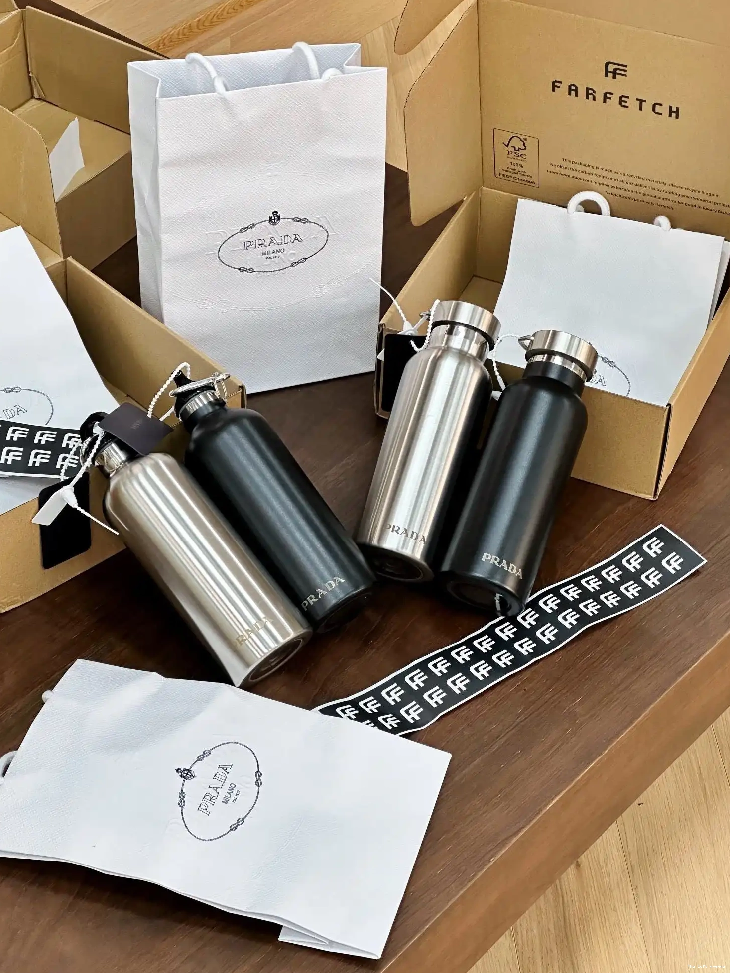 STEEL PRADA STAINLESS BOTTLE 0629